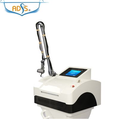 Przenośna frakcyjna maszyna laserowa CO2 40W 10600nm do odmładzania skóry