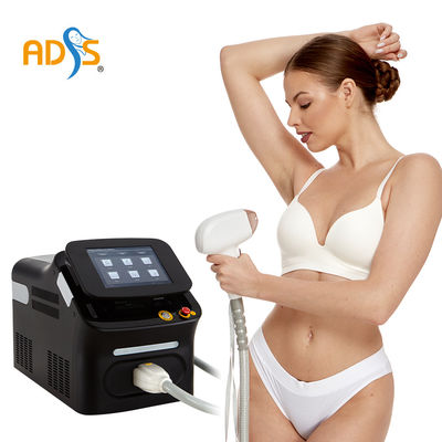 Laser diodowy 1600 W 1200 W Profesjonalna maszyna do usuwania włosów 1-120 J / cm2