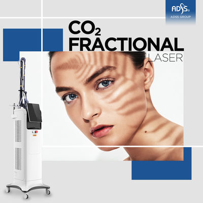 10.6um 10600nm Fractional CO2 Maszyna laserowa Chłodzenie powietrzem 2 lata gwarancji